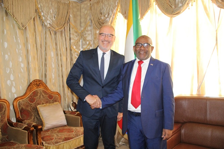 image Investissement / Renaud Dutreil à la recherche d’opportunité d’investissement aux Comores